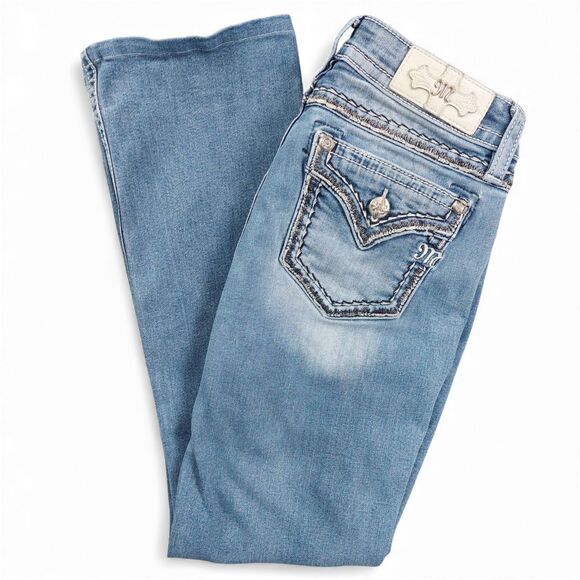 Miss Me Mid Rise Bootcut Jeans Size 28 Light Wash Embellished Pockets - Picture 10 of 11